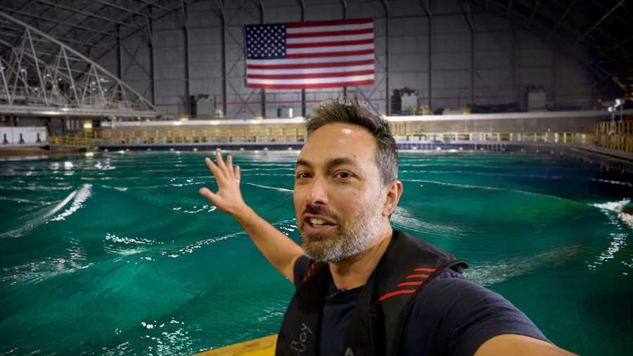 Image of Watch how experiment are done at secret USA navy indoor ocean.
